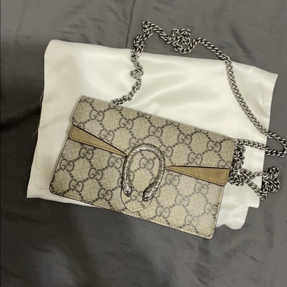 Gucci Handbags - Gucci dionysus GG supreme super mini bag